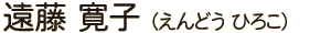 �������q