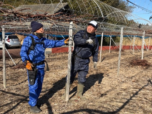 安達さんと父の利延さん