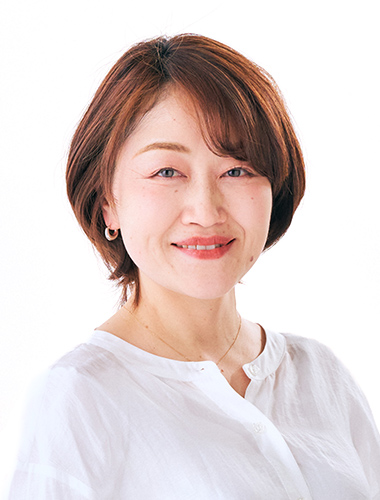 安井 優子