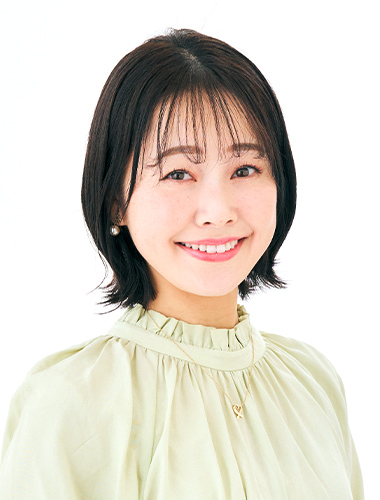 新田 真子