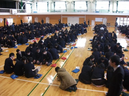 岡山県立瀬戸南高校体育館にて