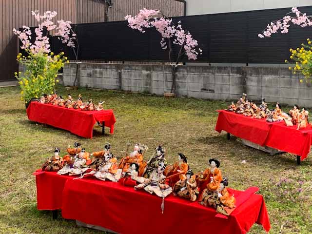 ひな人形展示の様子