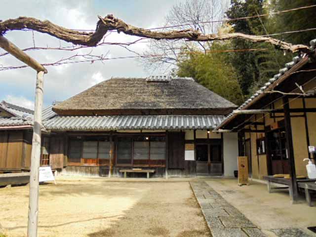 夢二生家記念館、少年山荘の外観