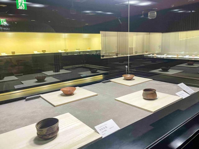 「備前茶盌 昭和から令和のうつわ」展示の様子①