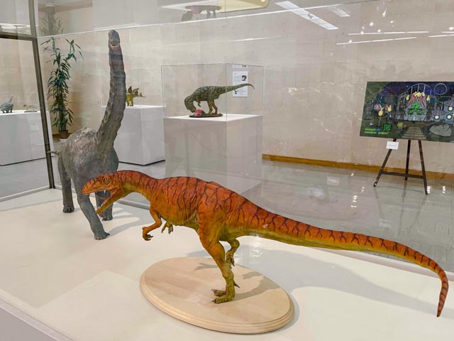 恐竜をテーマとした展示