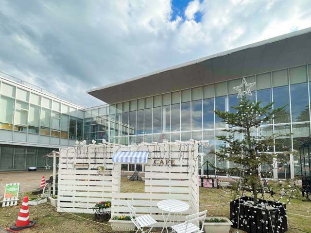 西大寺緑花公園百花プラザ