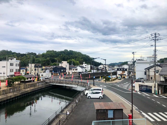 玉島中央町の街並み