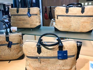 内山工業のコルク製品の展示販売会が開催！岡山高島屋（岡山市北区本町）＆第29回制作展の前日リハをレポート！県立興陽高等学校（岡山市南区藤田）