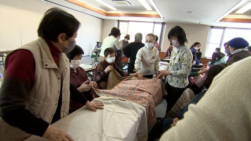 風呂敷を使った緊急時の布団作り