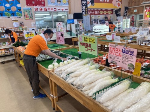 JA晴れの国岡山山手直売所の店内