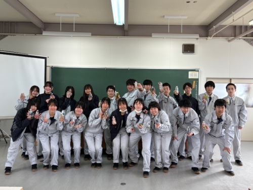 女性スタッフリポート JAグループ岡山 笑味（えみ）ちゃん天気予報