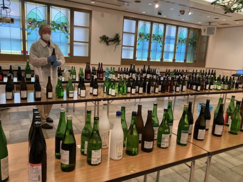 日本酒専門家による審査会