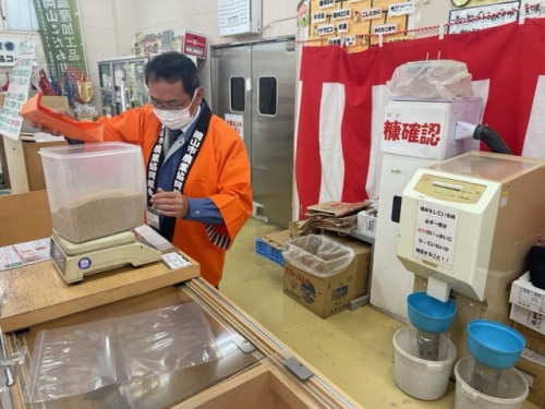 精米の具合を調整してくれる精米コーナー
