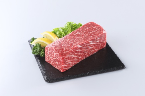 岡山県産和牛モモブロック(500ｇ真空包装)  1個