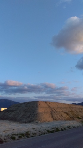 ピラミッド建造中？ | 観音寺市　横山さん