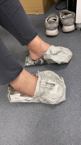 新聞紙でスリッパ | 岡山市　さよきみさん