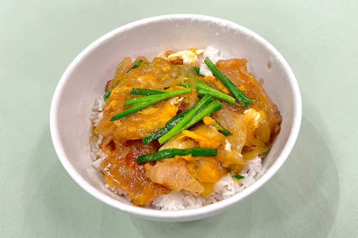 長崎・壱岐の島の唐子（からこ）丼