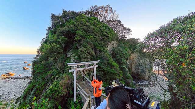 白山神社
